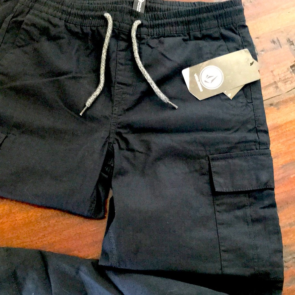 Volcom Big Boy Cargo Pants Large 14 NWT